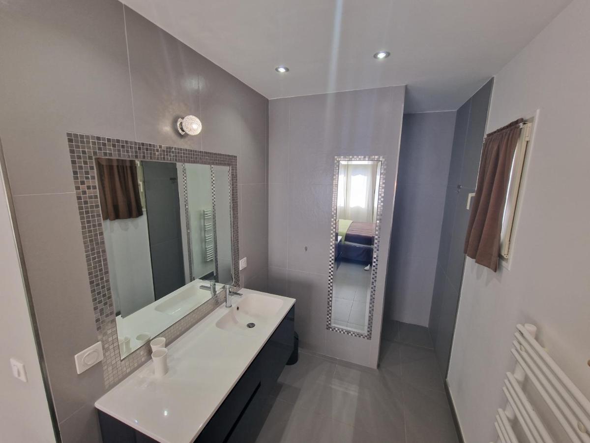 Appartement Vue Mer Fromontica แซ็งต์-โฟลร็องต์ ภายนอก รูปภาพ