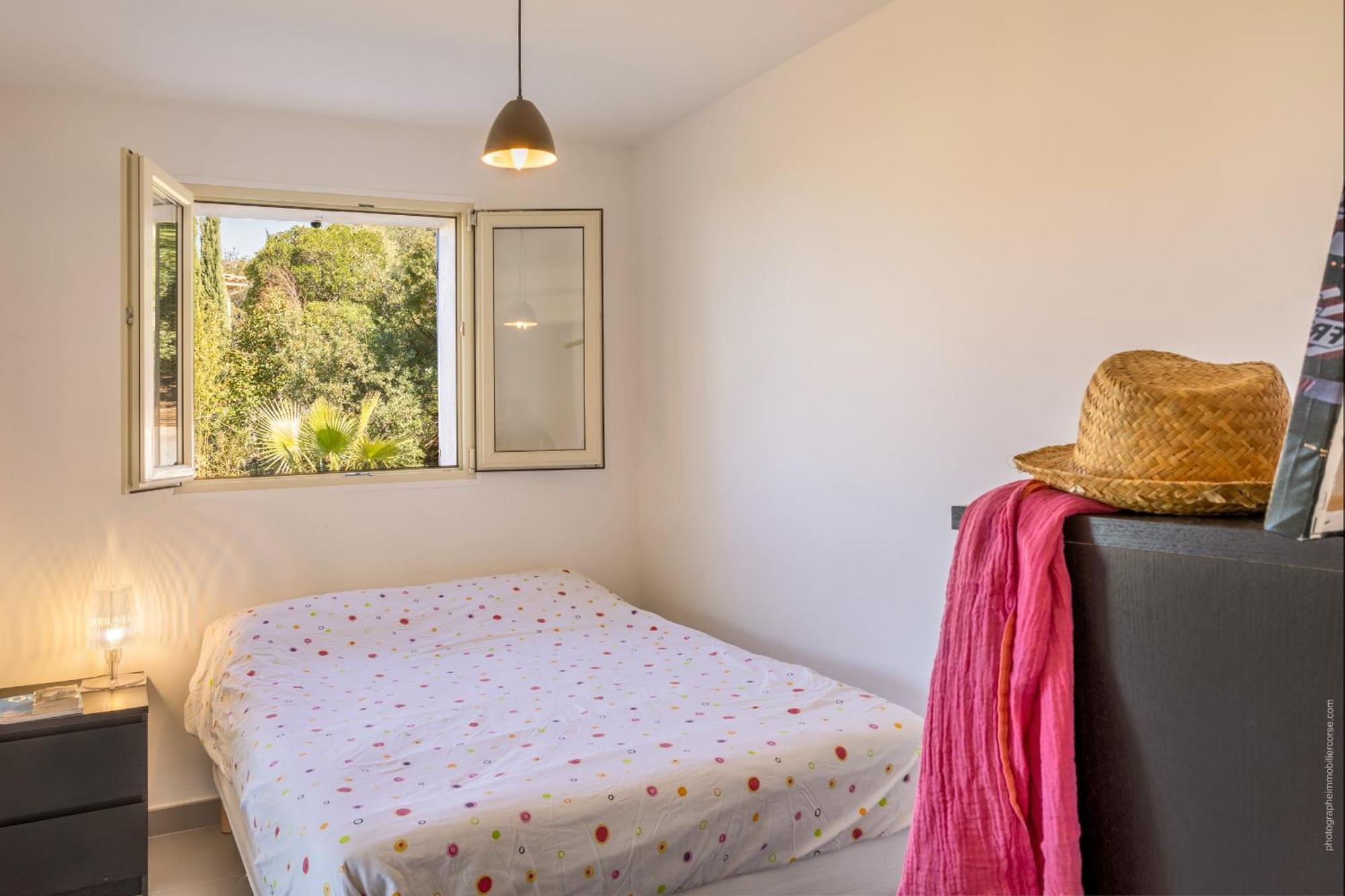 Appartement Vue Mer Fromontica แซ็งต์-โฟลร็องต์ ภายนอก รูปภาพ