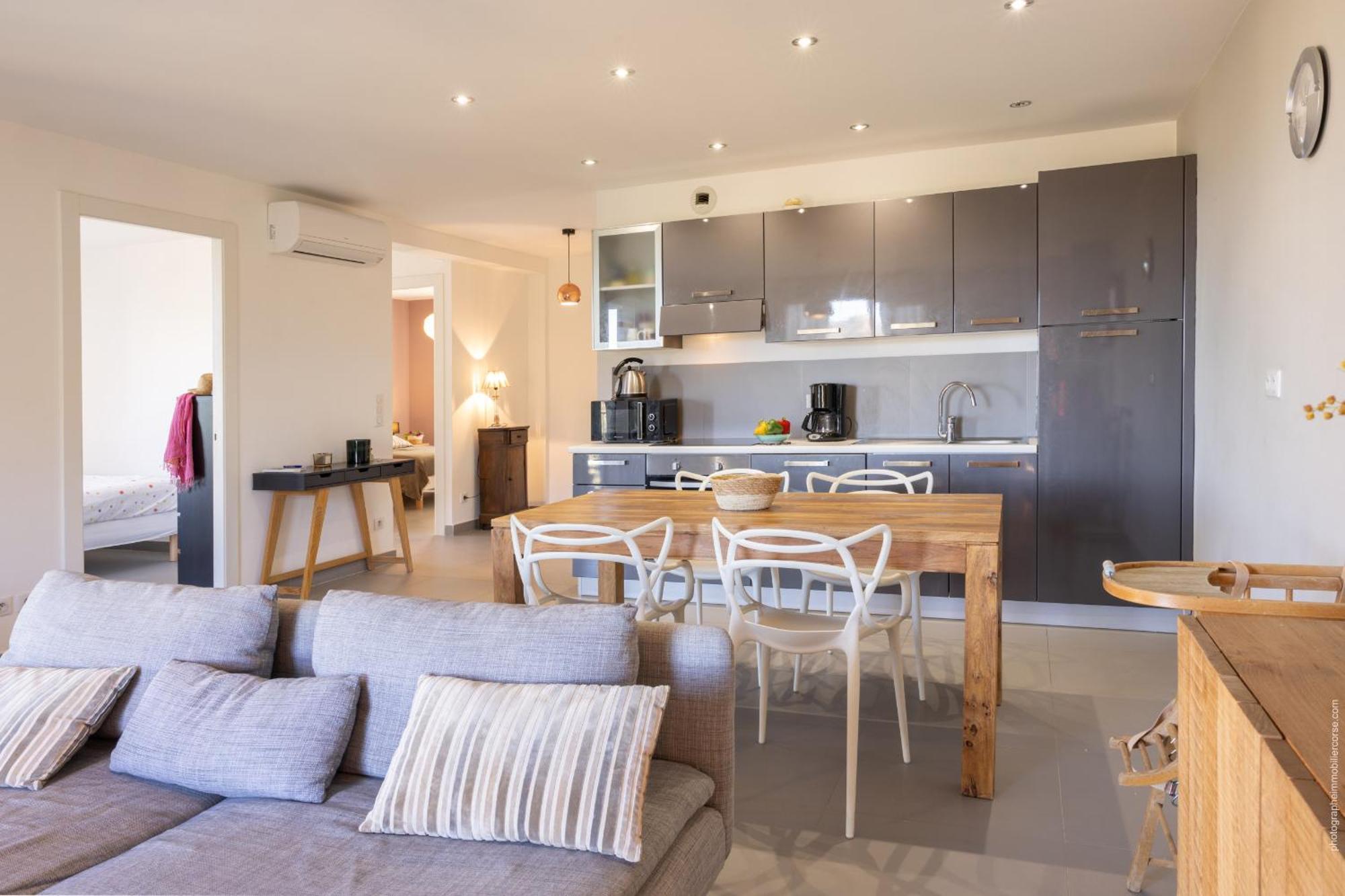 Appartement Vue Mer Fromontica แซ็งต์-โฟลร็องต์ ภายนอก รูปภาพ