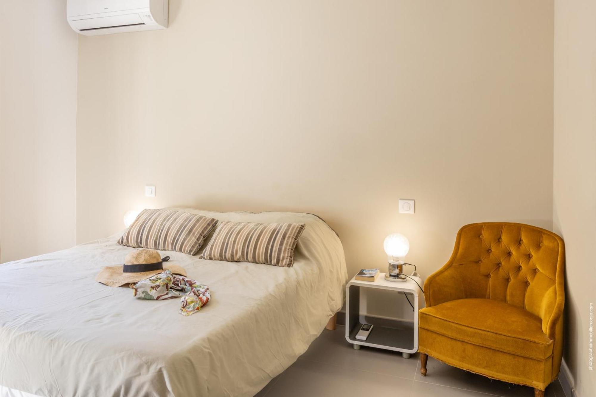 Appartement Vue Mer Fromontica แซ็งต์-โฟลร็องต์ ภายนอก รูปภาพ